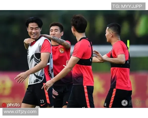 恒大与鹿岛的精彩对决日本解说全程回顾与分析