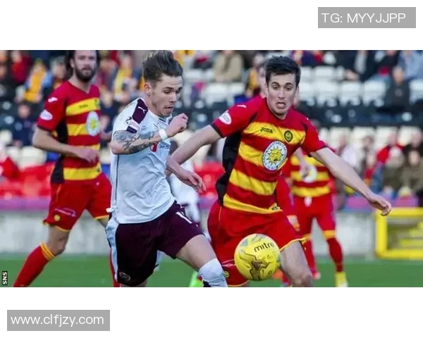 拉茨流与哈茨的激烈对决揭示足球战术的新趋势与魅力